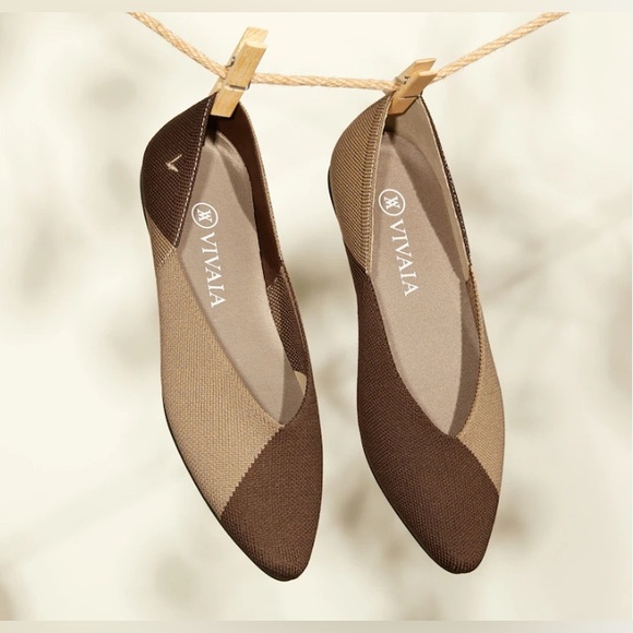 VIVAIA Women's Brown Flats - Picture 1 of 10